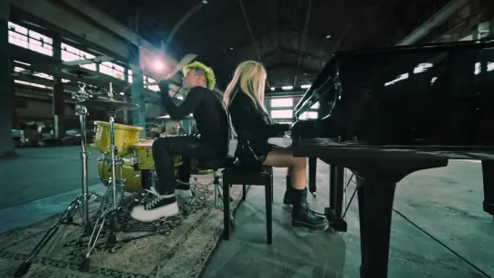 041) Mod Sun Feat. Avril Lavigne - Flames (Релиз 22.01.2021) Pop Rock