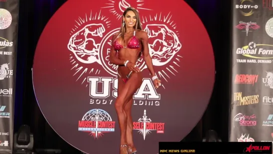 2019 IFBB San Diego Pro Bikini Winner Mahsa Akbarimehr Posing On Stage