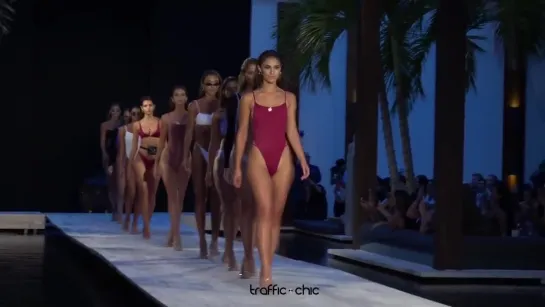 TJ Swimwear Paraíso Fashion Fair Resort