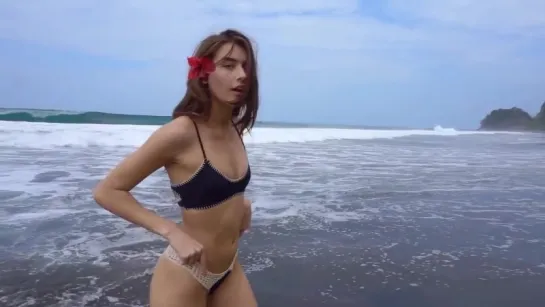 Bikini Lookbook  _ Jessica Clements