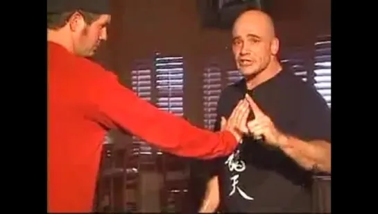 Смертельные уличные приёмы от Баса Рутена / Bas Rutten’s “Lethal Street Fighting”