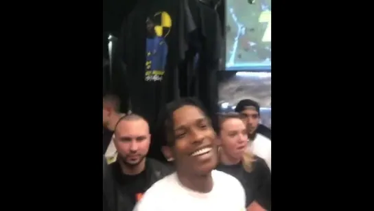 A$AP Rocky танцует под трек XXXtentacion "Look At Me!" [NR]