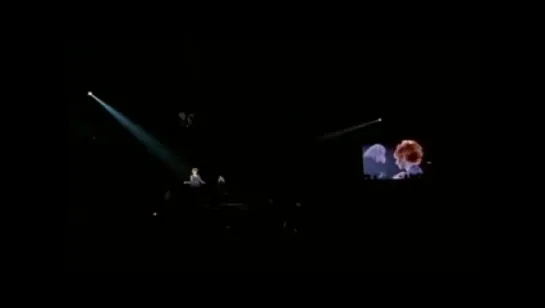 Mylene Farmer - Avant que l'ombre... à Bercy ( live, Bercy, Paris, France, 13-29.01.2006 )