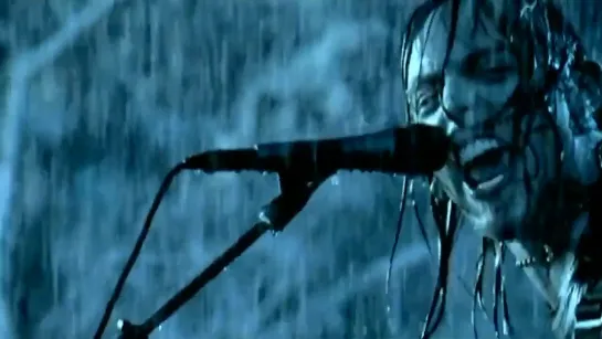 Bullet For My Valentine - Tears Don't Fall (Tears Dont Fall )