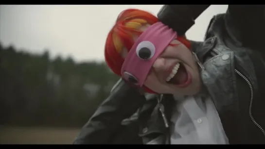 Paramore - Ain't It Fun