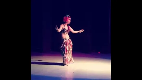 Belly dance