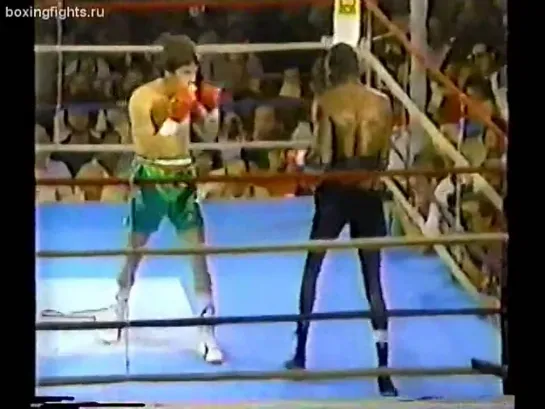 1985-07-07 Julio Cesar Chavez vs Roger Mayweather (WBC Super Featherweight Title)