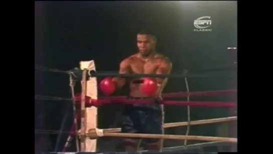 Mike Tyson vs Sterling Benjamin (01-11-1985)