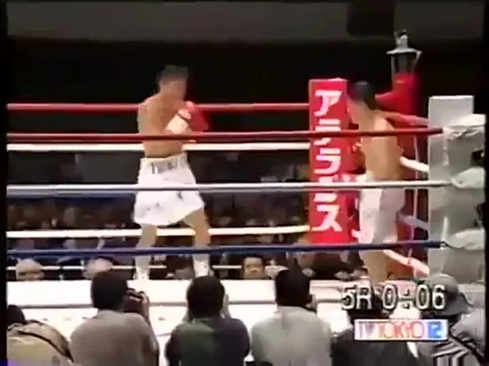 1995-09-25 Yuri Arbachakov vs Chatchai Sasakul (WBC Flyweight Title)