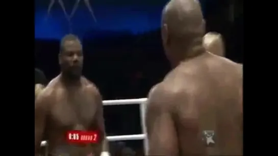 2007-10-19 Juan Carlos Gomez vs Oliver McCall II (WBC International Heavyweight Title)