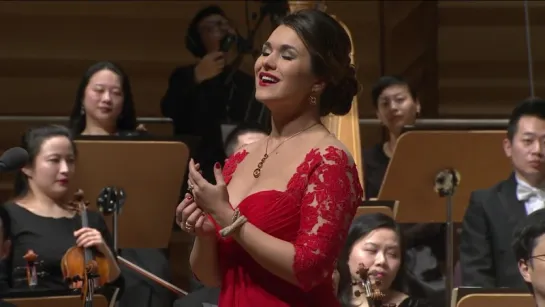 Olga Peretyatko and Shanghai Symphony Orchestra - Giuseppe Verdi: Rigoletto, "Caro nome che il mio cor" (Shanghai, 31.12.2015)