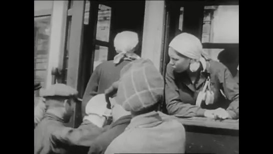 Britannica Films - Inside Russia Moscow and Leningrad (1935)