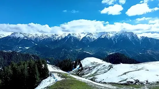 Осенне-зимние пейзажи в Синьцзяне