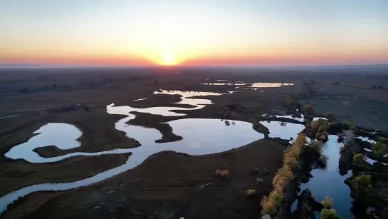 Алтайское лебединое озеро осенью