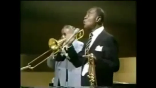 What a wonderful world - LOUIS ARMSTRONG.