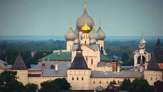 Полет над Россией / Россия с неба (1) Санкт-Петербург, Москва и Волга (2019, Германия) (документальный, видовой сериал)