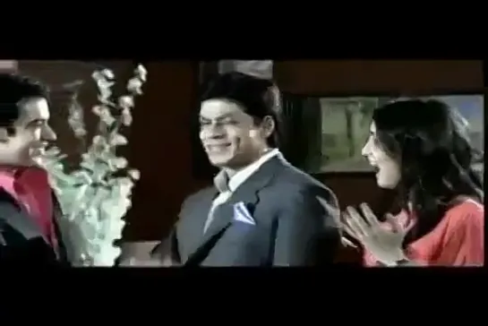 Srk and Sanaya in Belmonte Ad 2