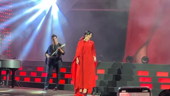 LAURA PAUSINI 🇪🇸 La soledad - 21-07-2023 - Sevilla, Plaza España