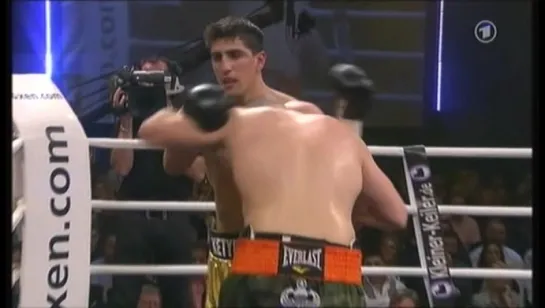 2010-03-13 Marco Huck vs Adam Richards (WBO Junior Heavyweight Title)