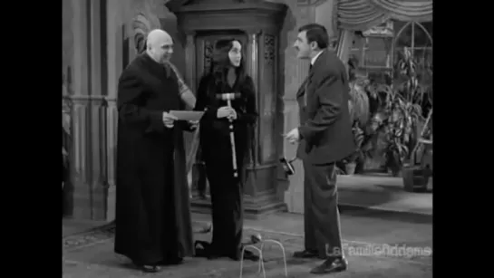 Los Locos Addams3x07 Tio Lucas, Magnate