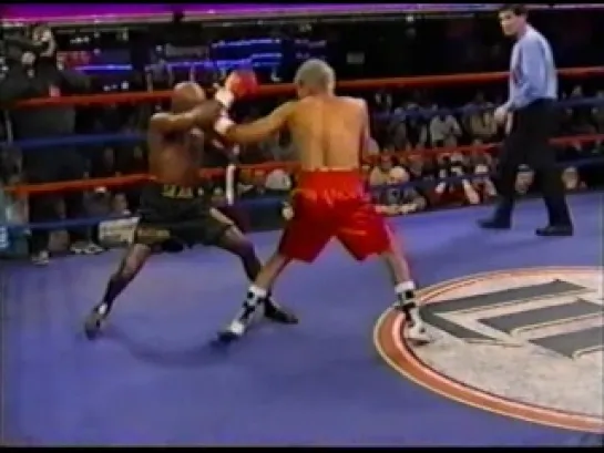 2001-02-11 Juan Manuel Marquez vs Sean Fletcher