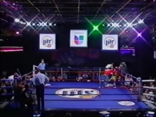 2001-04-01 Juan Manuel Marquez vs Baby Lorona