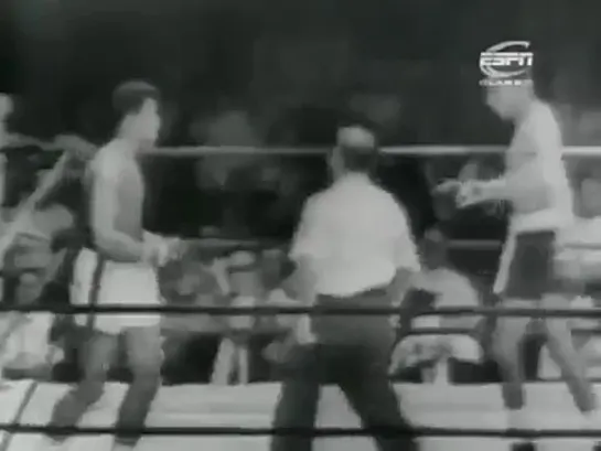 1962-05-19 Cassius Clay vs Billy Daniels