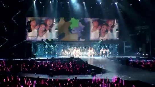 SNSD - Girls' Generation@ The 1st ASIA TOUR CONCERT 'Into the New World' in Taiwan