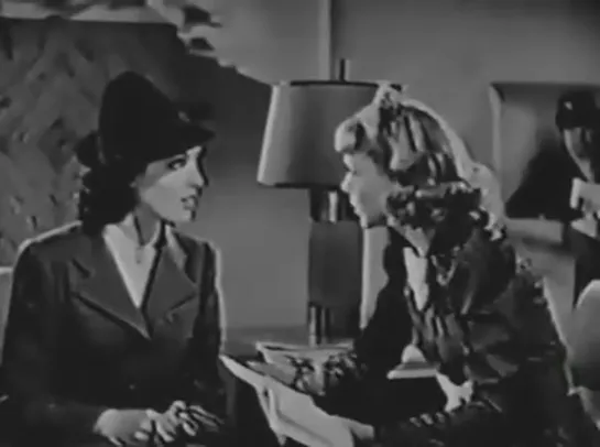 Hotel for Women (1939)