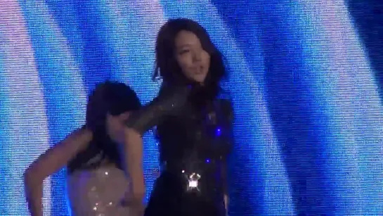 Park Shin Hye DANCE Turn me on