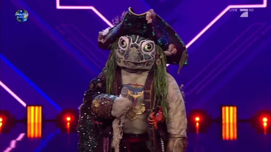 Die Schildkröte singt La Vie En Rose/I Was Made For Lovin' You von Edith Piaf/Kiss (ProSieben, The Masked Singer, 16.03.2021)