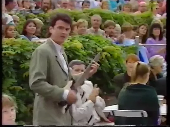 Les McKeown - Love Hurts and Love Heals (ZDF, Fernsehgarten, 06.08.1989) MTW