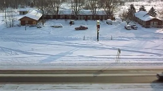 Фарго / Fargo(1996).Реж.Джоэл Коэн & Итэн Коэн.В рол.Уильям Х.Мэйси,Фрэнсис МакДорманд,Стив Бушеми,Петер Стормаре,Кр. Рудруд