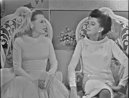 The Judy Garland Show S1E05 June Allyson in english eng