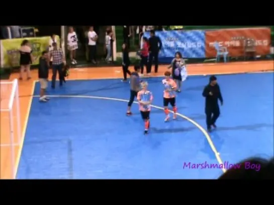 [FANCAM] 140526 Luhan & Xiumin @ MBC Idol Sports Championship Futsal