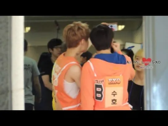 [FANCAM] 130903 Suho & Henry Focus @ MBC Idol Sports Championships