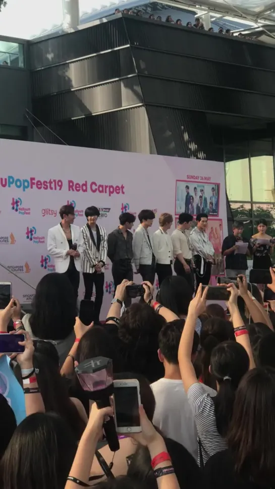 [VK][26.05.19][Fancam]  MONSTA X @ (Red Carpet) "Hallyu Pop Fest 2019"