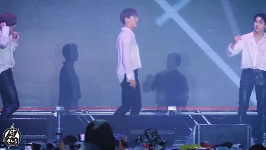 [19.05.19][Fancam] MONSTA X - FALLIN @ AFMF