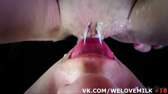 Мамка села на лицо и все его обкончала #femdom #facesitting #squirt #milf #grooll #creamy #porno #сквирт Facesitting squirt