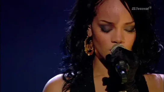 Rihanna - Live in Bell Centre, Montreal (24.09.2007)