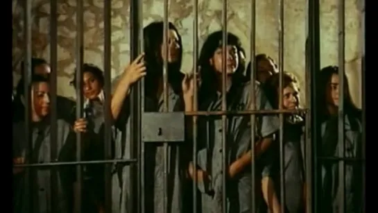 99 mujeres ( 99 Women ,1969) - Jess Franco