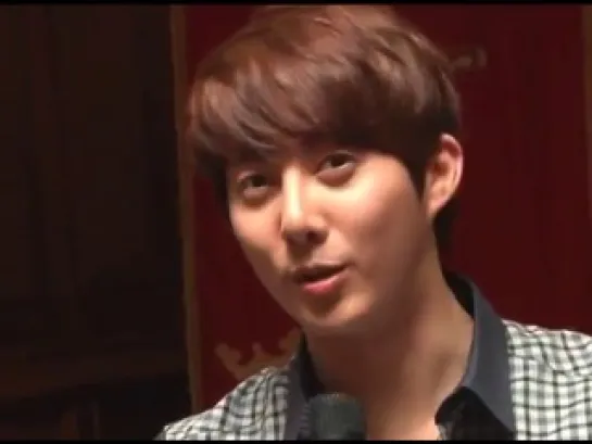 [ENTREVISTA] 20140111 Kim Hyung jun - Press Conference in Arequipa, Peru