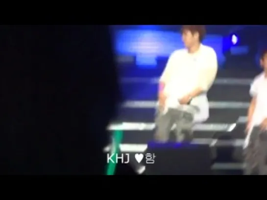 20120519 Kim Hyun Joong - 웃어요 @ FM in Taipei