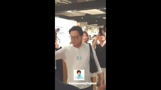 2018.06.07 KHJ's arriving at HMV Shibuya