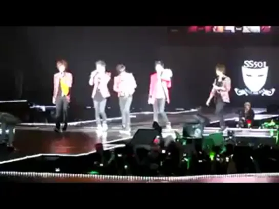 [Fancam2] SS501 'Green Peas' Performance at Persona in HK