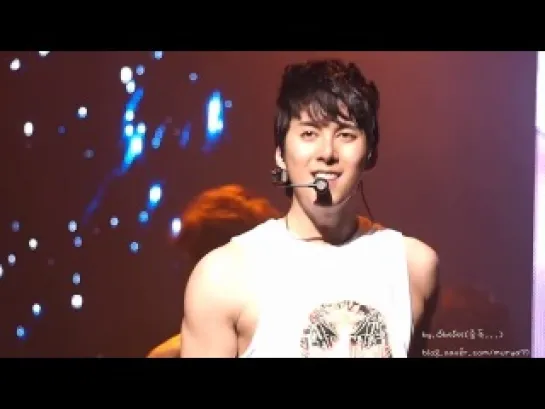 20130309 KIM HYUNG JUN - Love Like This (네게로) @ 'THE FIRST CONCERT' in Seoul