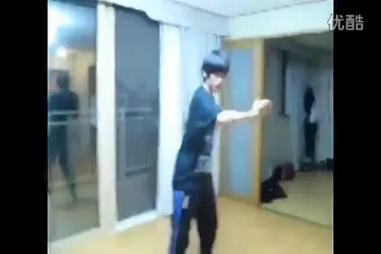 [VIDEO] 090531 Baekhyun Pre-Debut