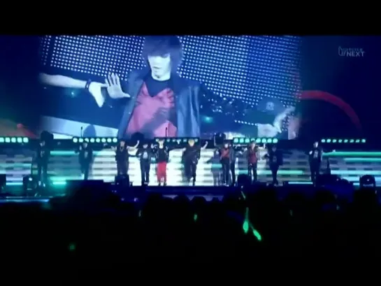 [VIDEO] SHINee - Ring Ding Dong (Remix) (Yixing) @ "The SHINee World" Concert