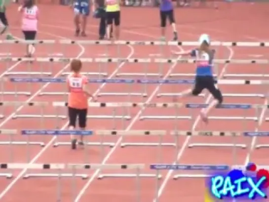 [Cam] 110827 T-ara Qri - Hurdle @ Idol Star Athletics Championships [17]