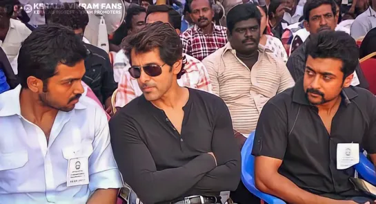 Vikram with the Shivakumar brothers★ЧИЙЯН ВИКРАМ  CHIYAAN VIKRAM★